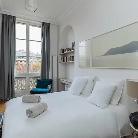 Apartmán Prestigious Overlooking Palais-royal Garden *