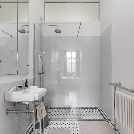 Daire Prestigious Overlooking Palais-royal Garden